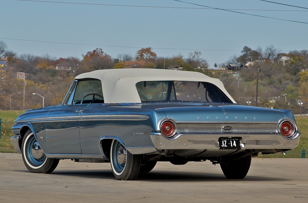 1962 Ford Galaxie 500 XL Sunliner