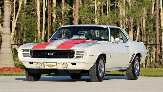1969 Chevrolet Camaro Z10 RS/SS Indy Pace Car