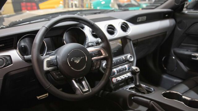 2016 Ford Shelby Mustang Hertz