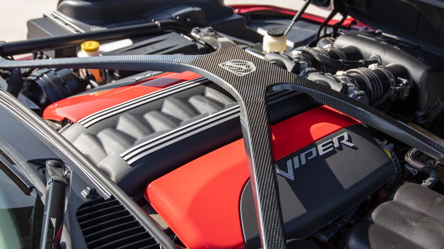 2017 Dodge Viper GTC 