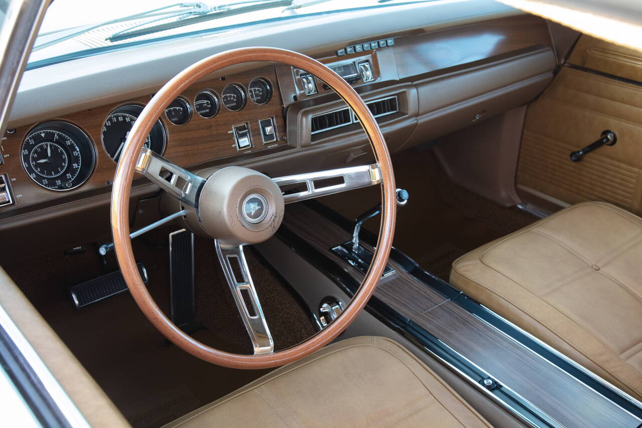 Introducir 97+ imagen dodge charger rt 1969 interior