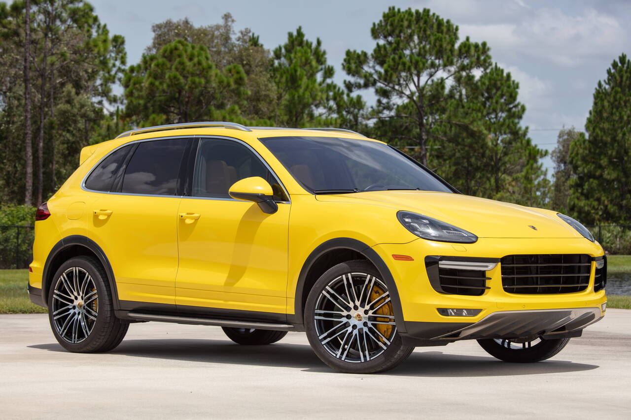 2016 Porsche Cayenne Turbo S