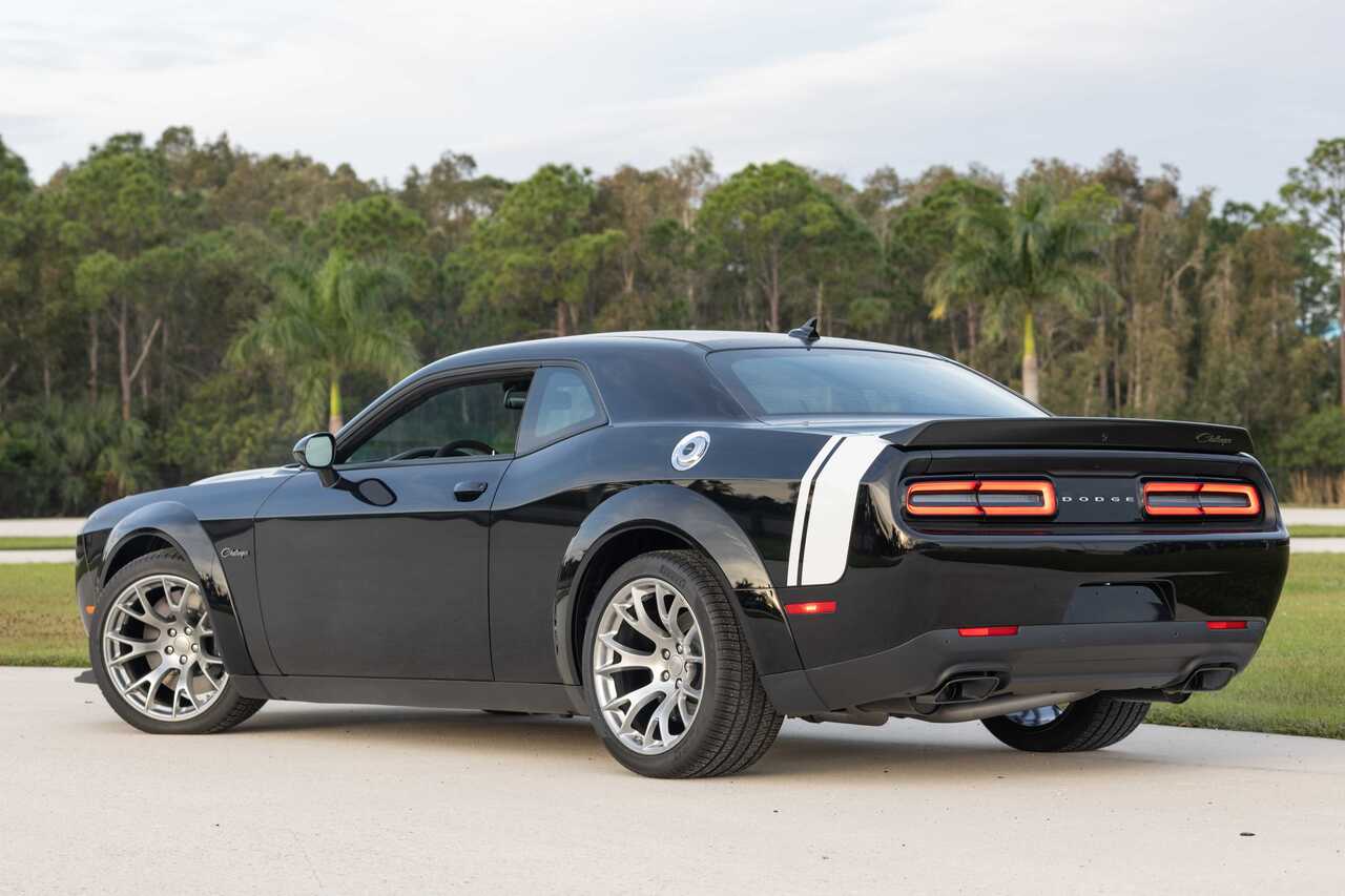 2023 Dodge Challenger Srt Hellcat Last Call Black Ghost Edition