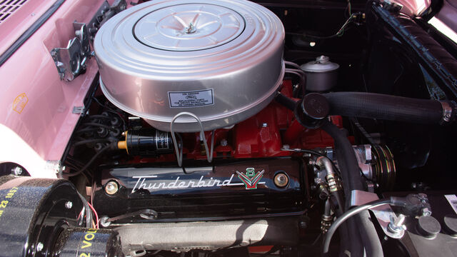 1957 Ford Fairlane 500 Sunliner