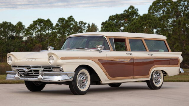 1957 Ford Fairlane Country Squire