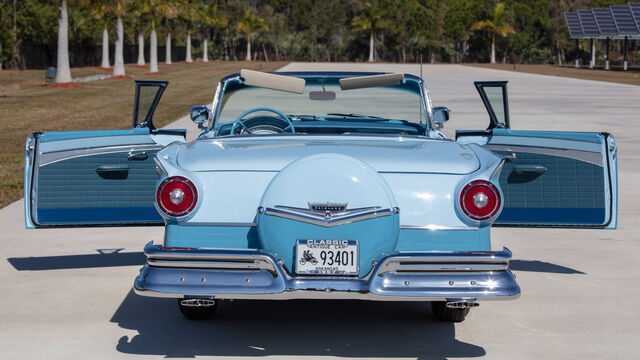 1957 Ford Fairlane Skyliner Retractable