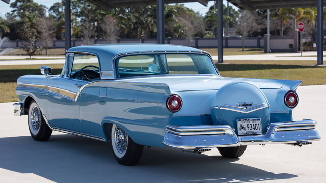 1957 Ford Fairlane Skyliner Retractable