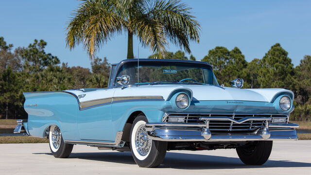 1957 Ford Fairlane Skyliner Retractable