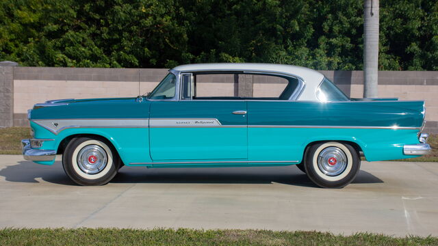 1957 Hudson Hornet Hollywood