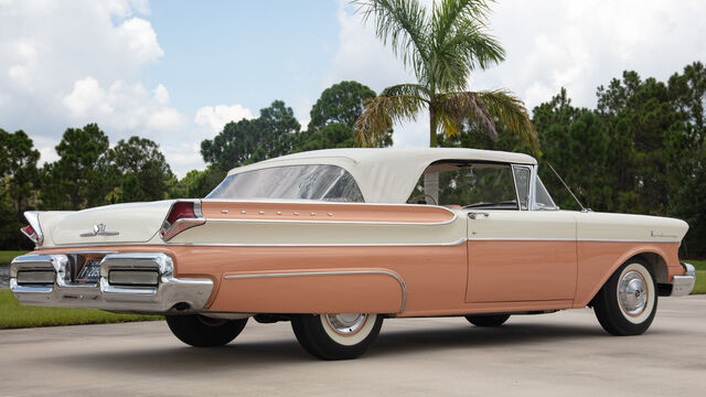 1957 Mercury Monterey