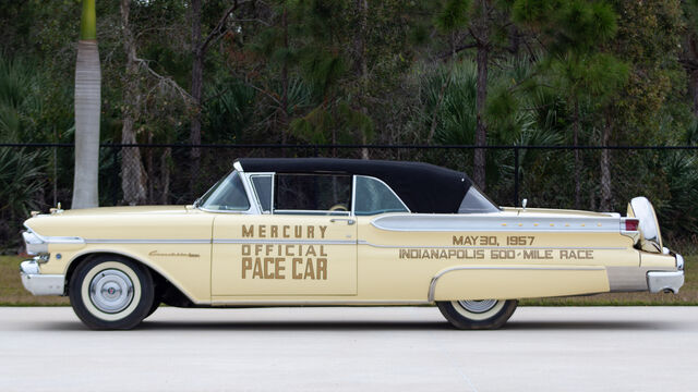 1957 Mercury Turnpike Cruiser Indy Pace Car