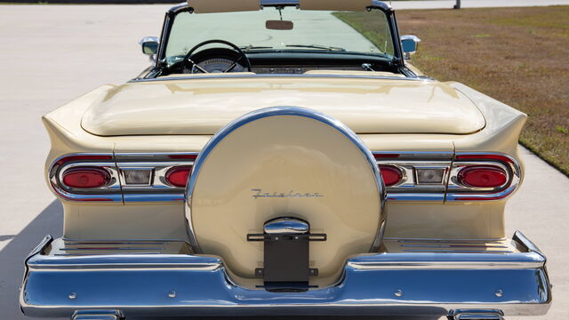 1958 Ford Fairlane Skyliner Retractable