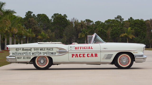 1958 Pontiac Bonneville Pace Car