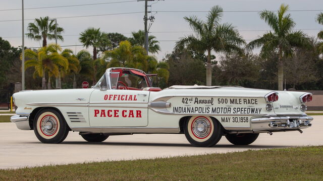 1958 Pontiac Bonneville Pace Car