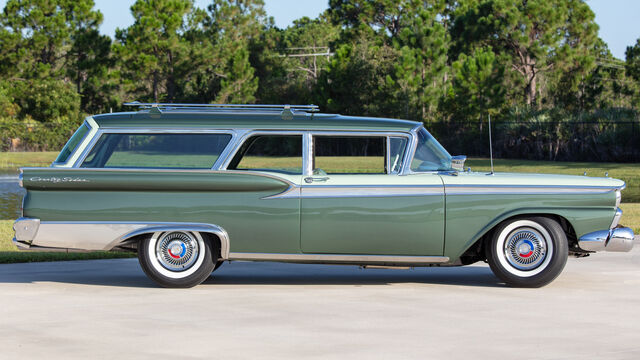 1959 Ford County Sedan Wagon