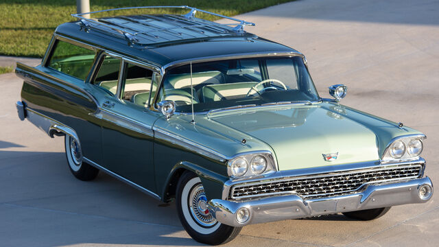 1959 Ford County Sedan Wagon