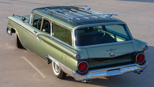 1959 Ford County Sedan Wagon