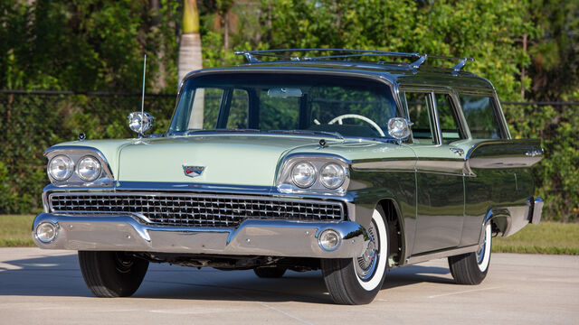 1959 Ford County Sedan Wagon