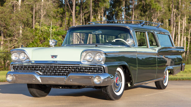 1959 Ford County Sedan Wagon