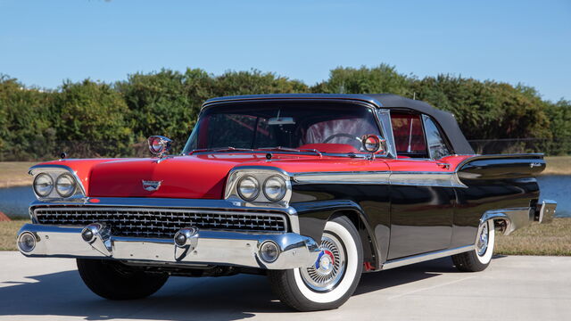 1959 Ford Galaxie Sunliner