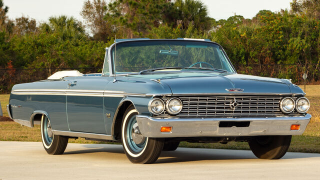 1962 Ford Galaxie 500 XL Sunliner