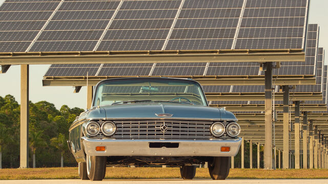 1962 Ford Galaxie 500 XL Sunliner