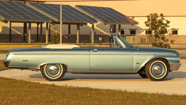 1962 Ford Galaxie 500 XL Sunliner