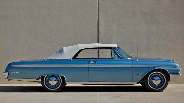 1962 Ford Galaxie 500 XL Sunliner