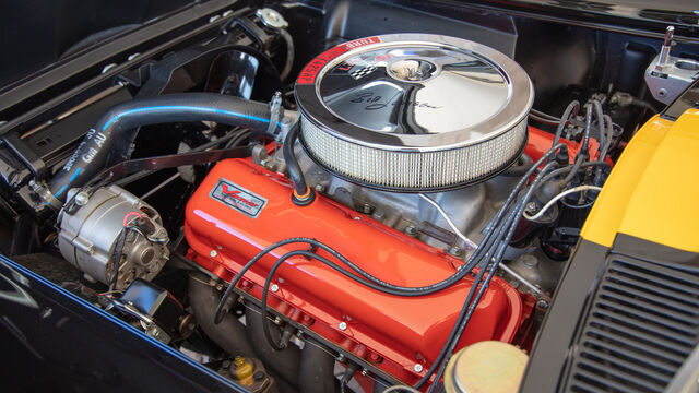 1966 Chevrolet Corvette 427 SCCA Road Racer Bergen & Johnson 'Eight Ball' Car