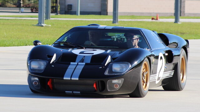 1966 Ford Shelby GT40 MK II 50th Anniversary Edition