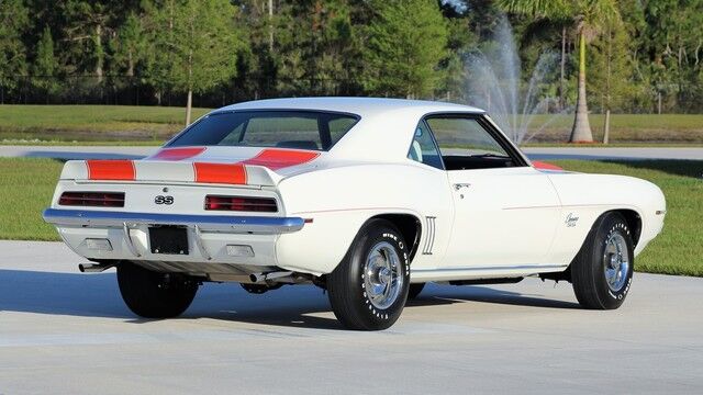 1969 Chevrolet Camaro Z10 RS/SS Indy Pace Car