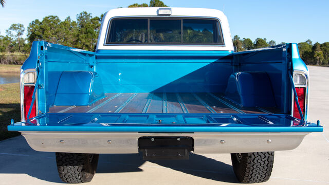 1972 Chevrolet Cheyenne Super 4x4 Pickup C10 1/2 Ton