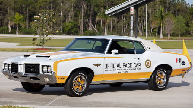 1972 Oldsmobile Hurst Cutlass Indy Pace Car