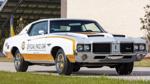 1972 Oldsmobile Hurst Cutlass Indy Pace Car