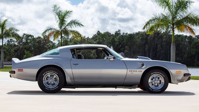 1975 Pontiac Firebird Trans Am Yenko