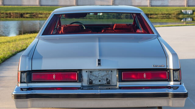 1977 Oldsmobile Delta 88 Indy Pace Car