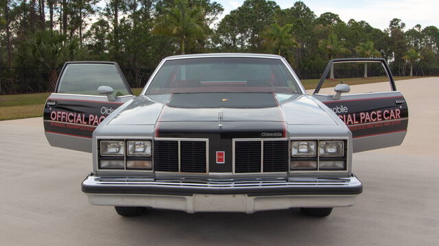 1977 Oldsmobile Delta 88 Indy Pace Car