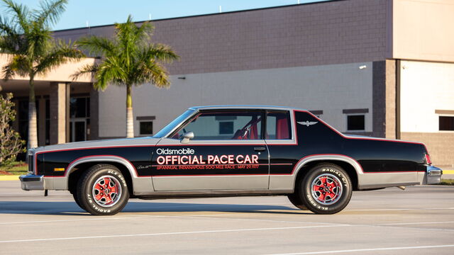 1977 Oldsmobile Delta 88 Indy Pace Car