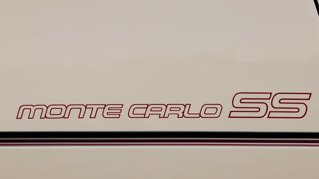 1985 Chevrolet Monte Carlo Aero Coupe