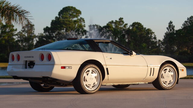 1988 Chevrolet Corvette 35th Anniversary