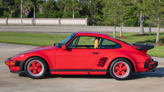 1988 Porsche 930 Slantnose