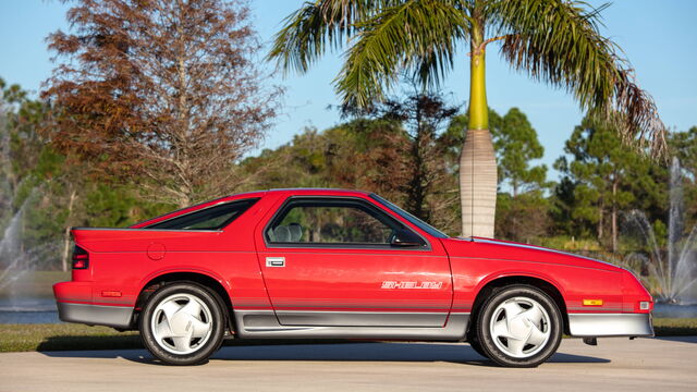 1989 Dodge Daytona