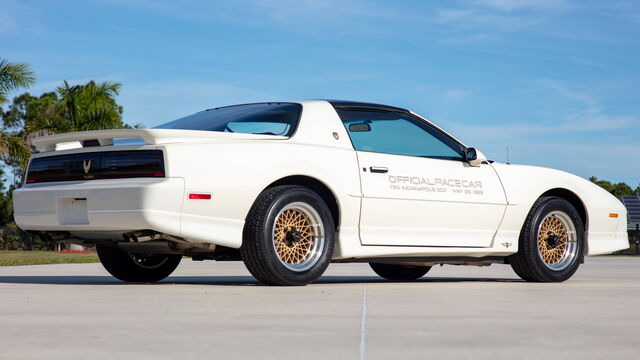 1989 Pontiac Firebird Trans Am GTA SE Indy Pace Car