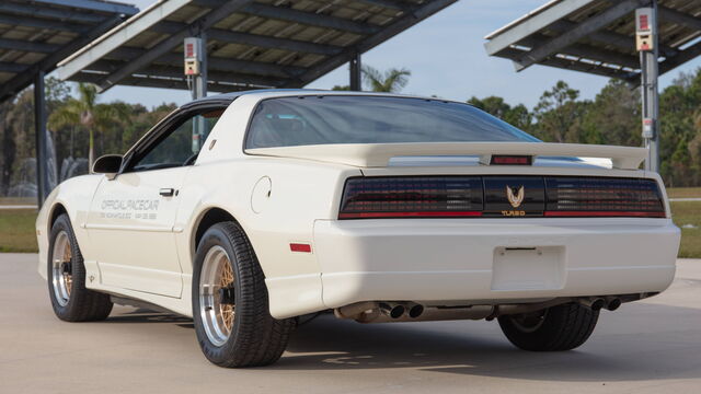 1989 Pontiac Firebird Trans Am GTA SE Indy Pace Car