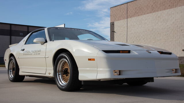 1989 Pontiac Firebird Trans Am GTA SE Indy Pace Car