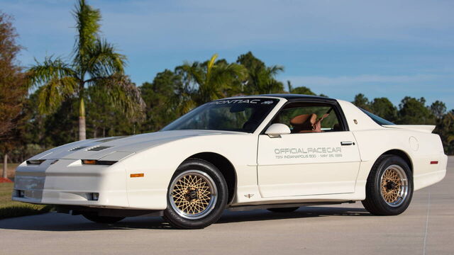 1989 Pontiac Firebird Trans Am GTA SE Indy Pace Car