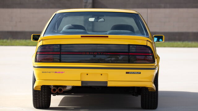 1990 Chevrolet Beretta Indy Pace Car