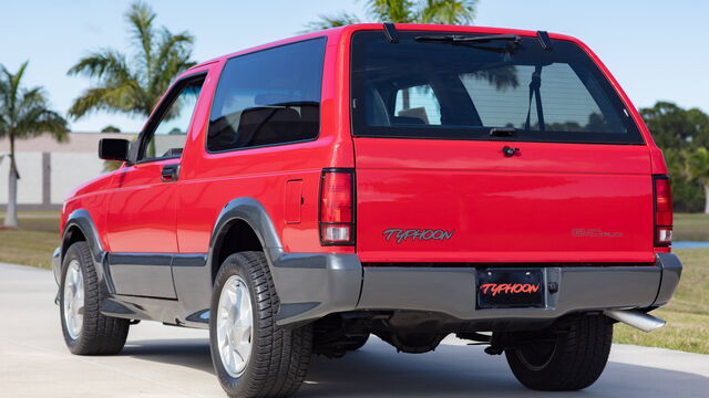 1992 GMC Typhoon SUV