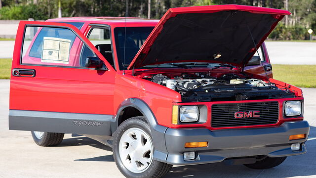 1992 GMC Typhoon SUV