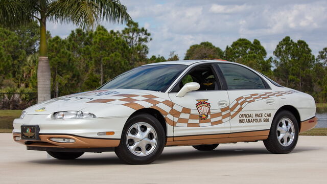 1997 Oldsmobile Aurora Indy Pace Car